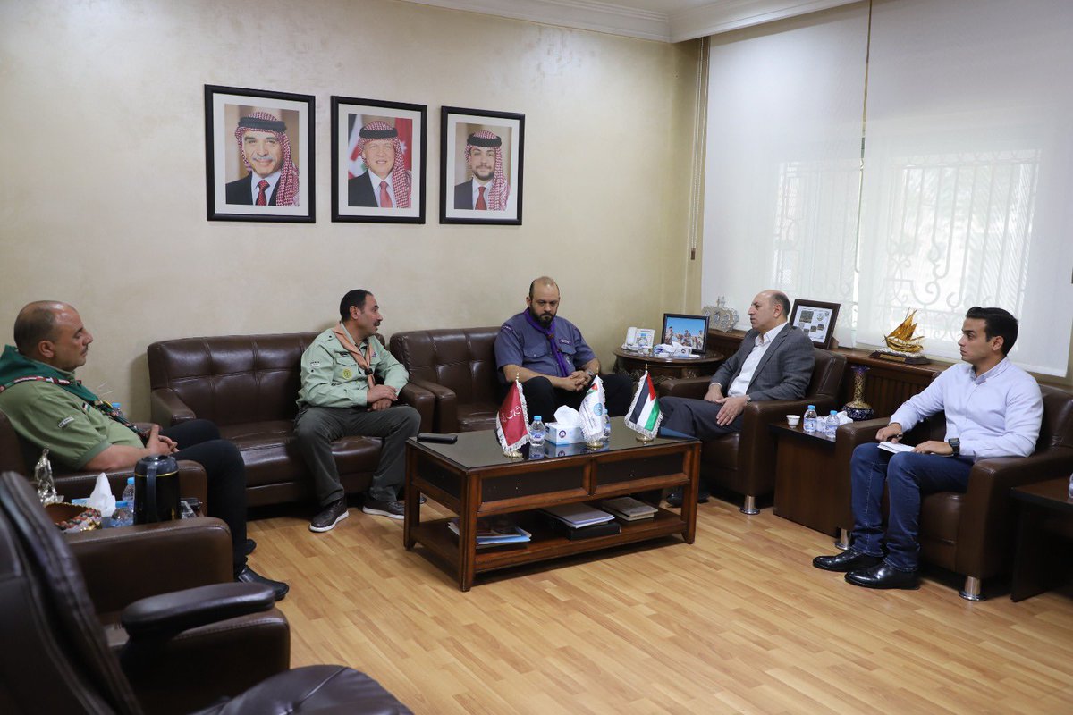 من اجتماع عطوفة الأمين العام مع جمعية الكشافة والمرشدات الأردنية لبحث وتعزيز سبل التعاون المشترك.