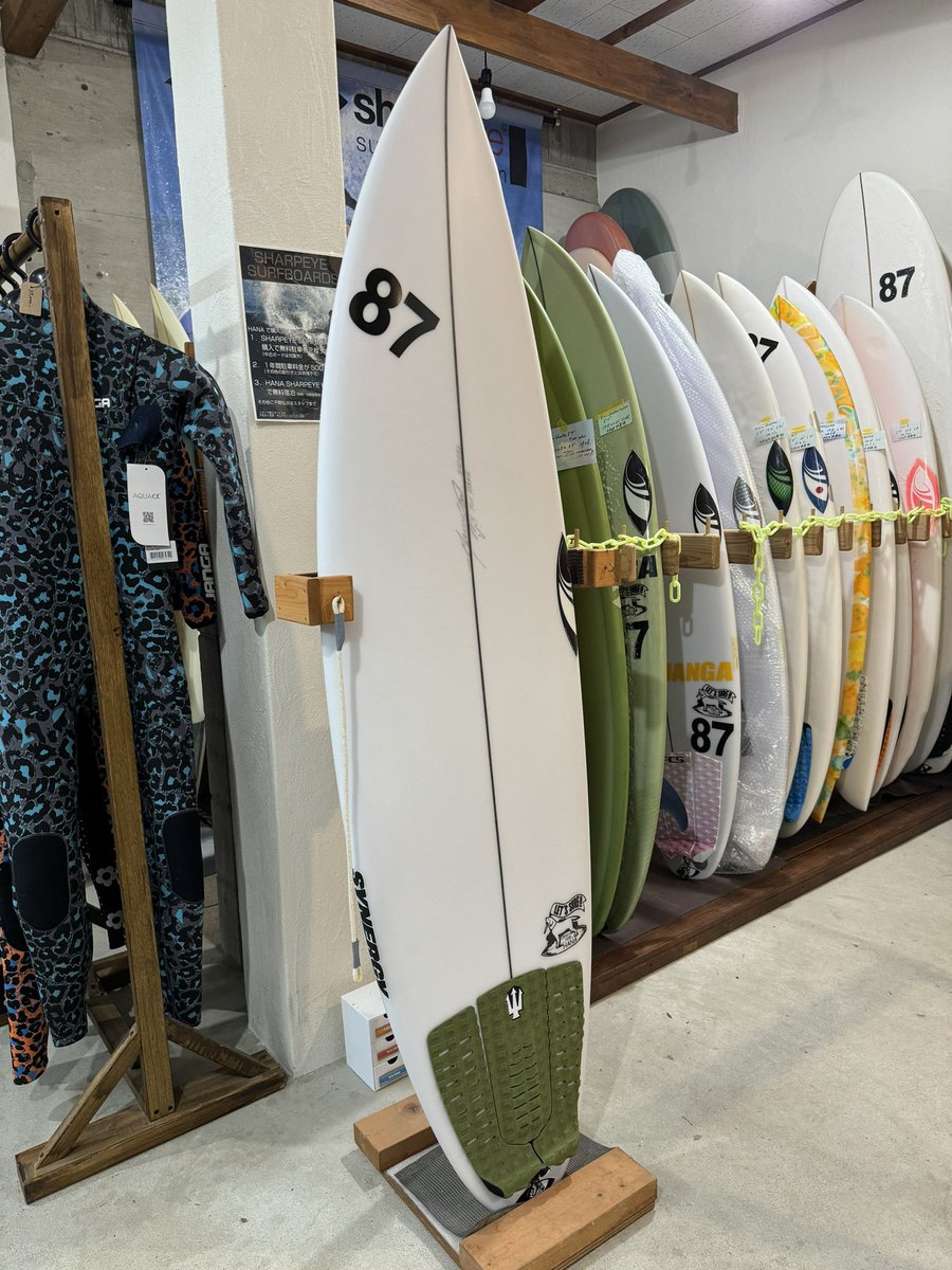 surfershomehana's tweet image. シャープアイ シナジーモデルのHANAの試乗(5'9" 27L）や同サイズのストックボードが届きました！シナジーは今まで出たモデルの中でHANAイチオシのモデルです。とても調子が良かったので、ぜひみなさんにも試してみてほしいです！
#sharpeye #サーフィン #サーフボード #ショートボード #シナジー