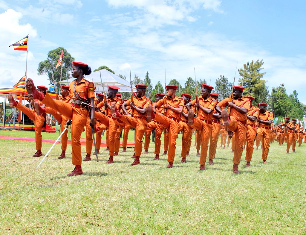 Pictorial: A joint @MODVA_UPDF, @PoliceUg, @UgandaPrisons, and @ugwildlife Parade during the #InternationalLabourDay2024 celebrations at Mukabura Grounds in Fort Portal City, showcasing unity in advancing labour rights and productivity UPS parade always shines best.
