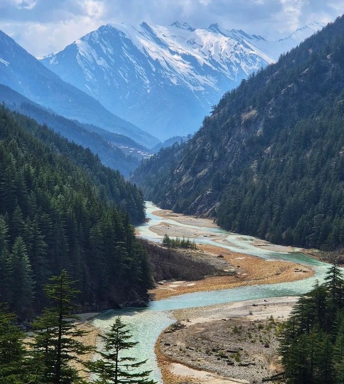 These are Himalayan mountains. If any of you know about history of these mountains share with me.
