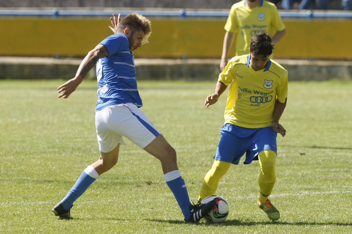 Tal día como hoy de 2016 el <a href="/SanFernando_CD/">San Fernando CD</a> se impone por 0-3 al <a href="/Coria_CF/">Coria CF</a> con un doblete de <a href="/edgar_agudo/">Edgar Agudo González</a> y otro gol del canterano Isra.  
Era la jornada 36 de liga en el GX de 3a y los azulinos peleaban por el 3er puesto que acabarían logrando para terminar ascendiendo más tarde