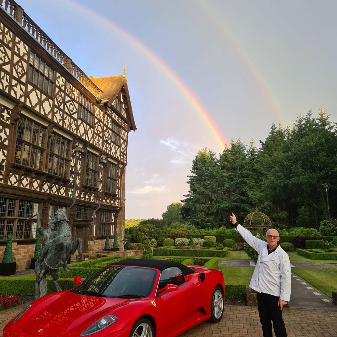 I'm proud to come from stunning Staffordshire - where, amongst other things, we get some of the most beautiful rainbows 🌈 - and to still call it home.

Happy Staffordshire Day!

👉 How many Staffordshire folk follow me? If not Staffordshire, where are you proud to call home?
