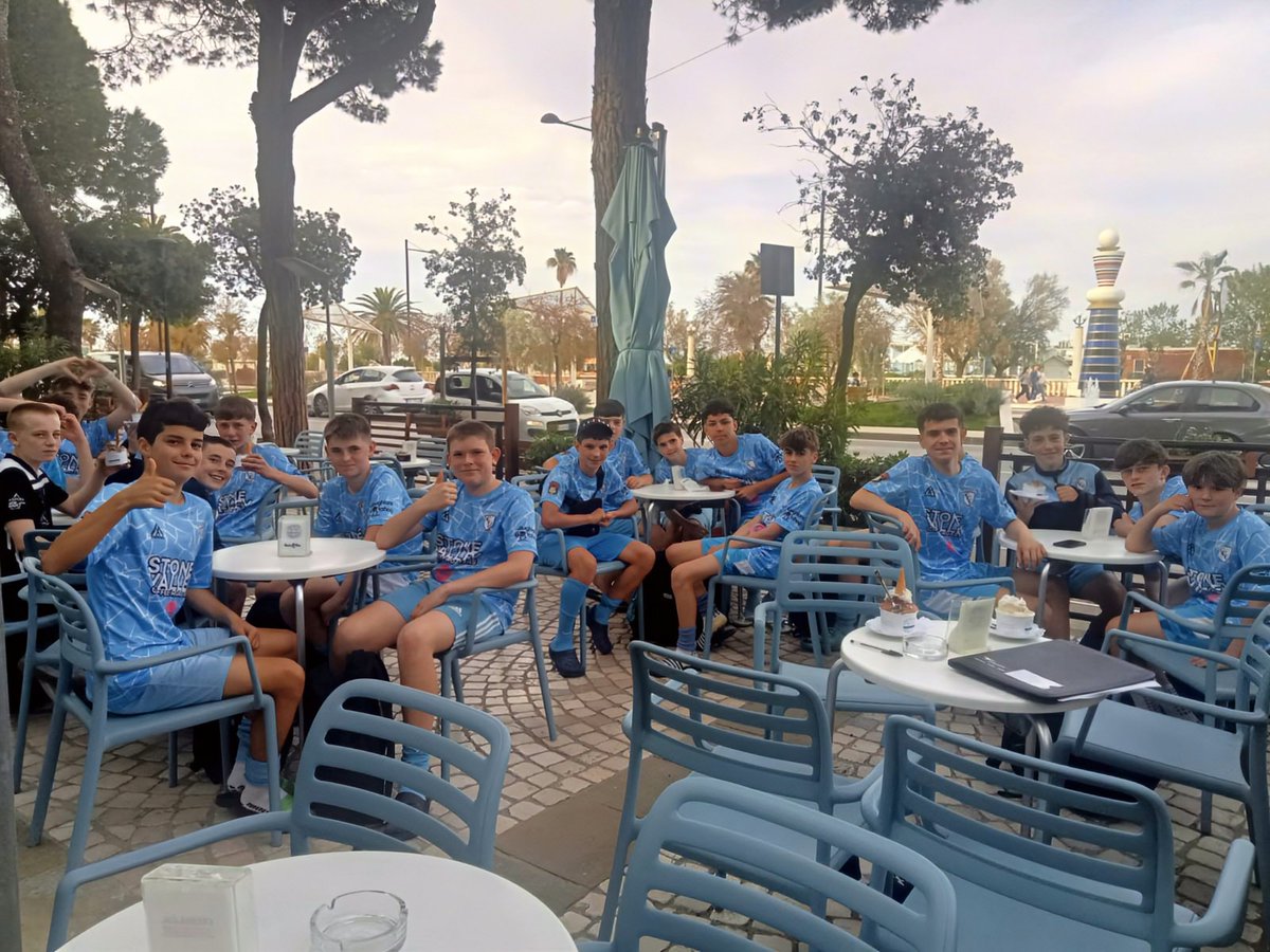 Huge shoutout to Ms. Herlihy for treating the team to gelato after their games. It's the little things that make being part of this team so special. #TeamBonding #Grateful 🍨⚽️