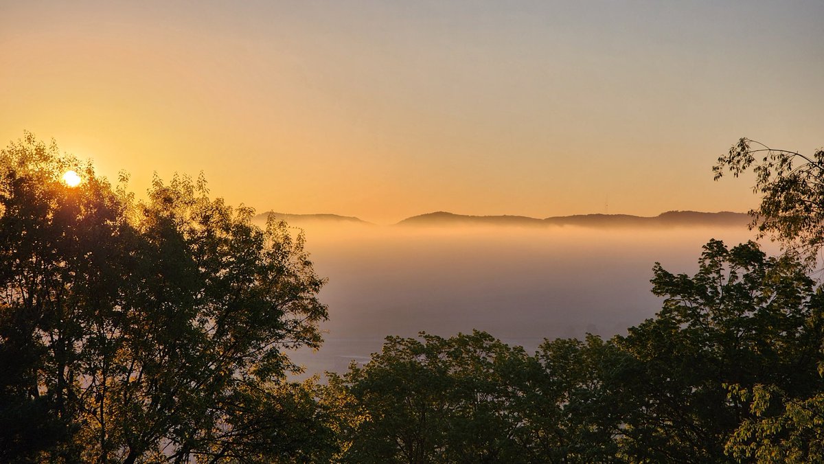 Sure is a beautiful day for some big news in Chillicothe today. I hear there's an exciting announcement coming at 11am.