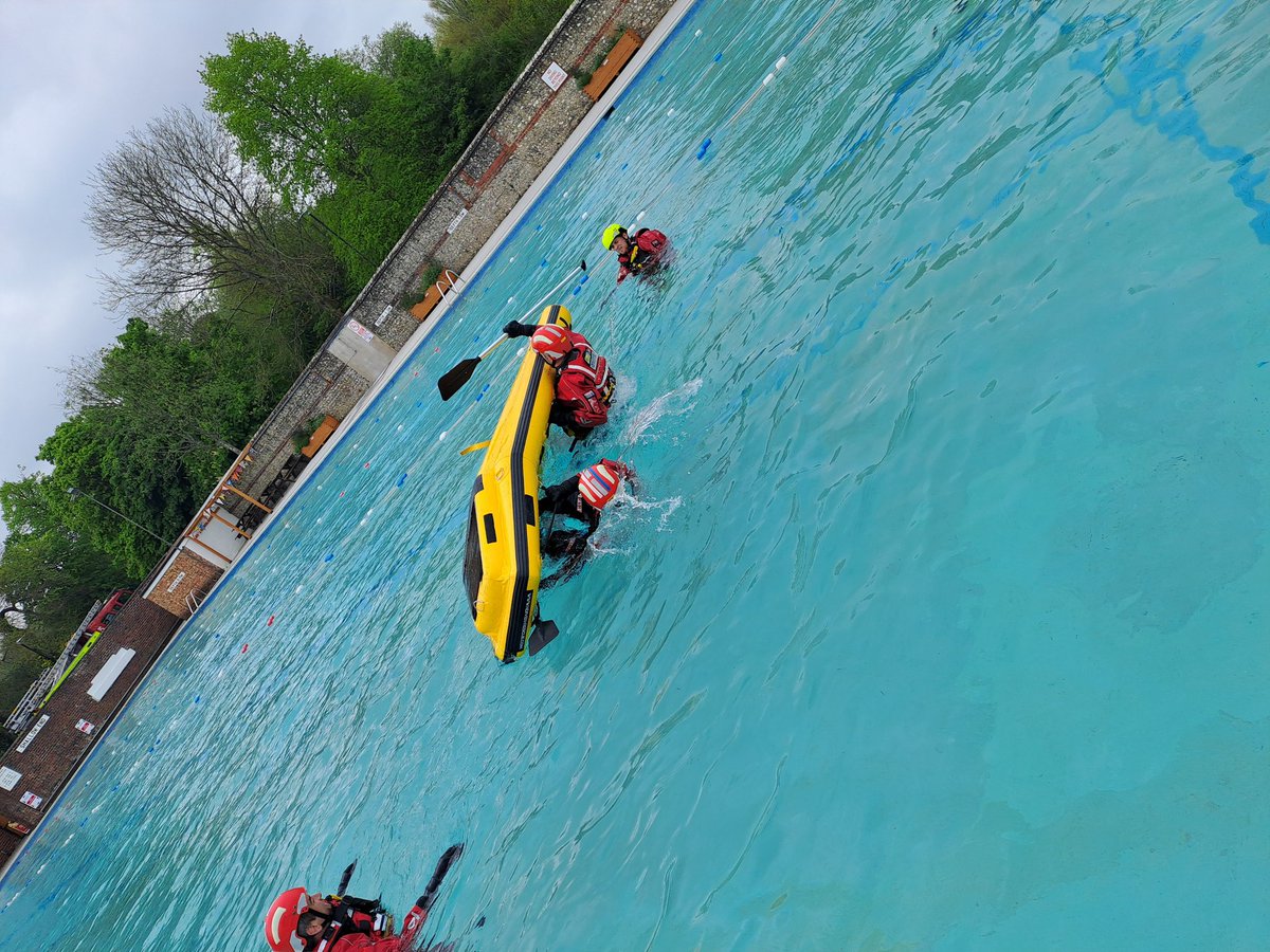 Delighted to support Lewes crews undertaking Mode 3 water safety training. Huge thanks to Pells Pool Lewes for supplying the venue.  Real reminder of the dangers of being in or around water. <a href="/EastSussexFRS/">East Sussex FRS</a> #WaterSafety