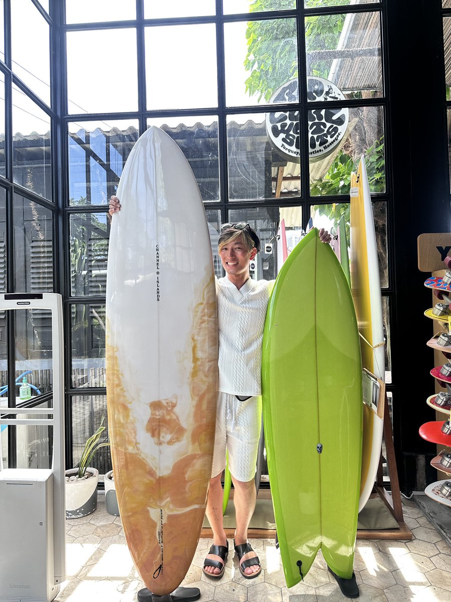 shunsuke_miura's tweet photo. まぁこんな感じで脳みそ溶けてます。
#Channnelisland
#christenson
#canggu
#なんか豚のうまいスープ
#なんかサンセット
#なんか気持ち良い https://t.co/EqxVvYN42M