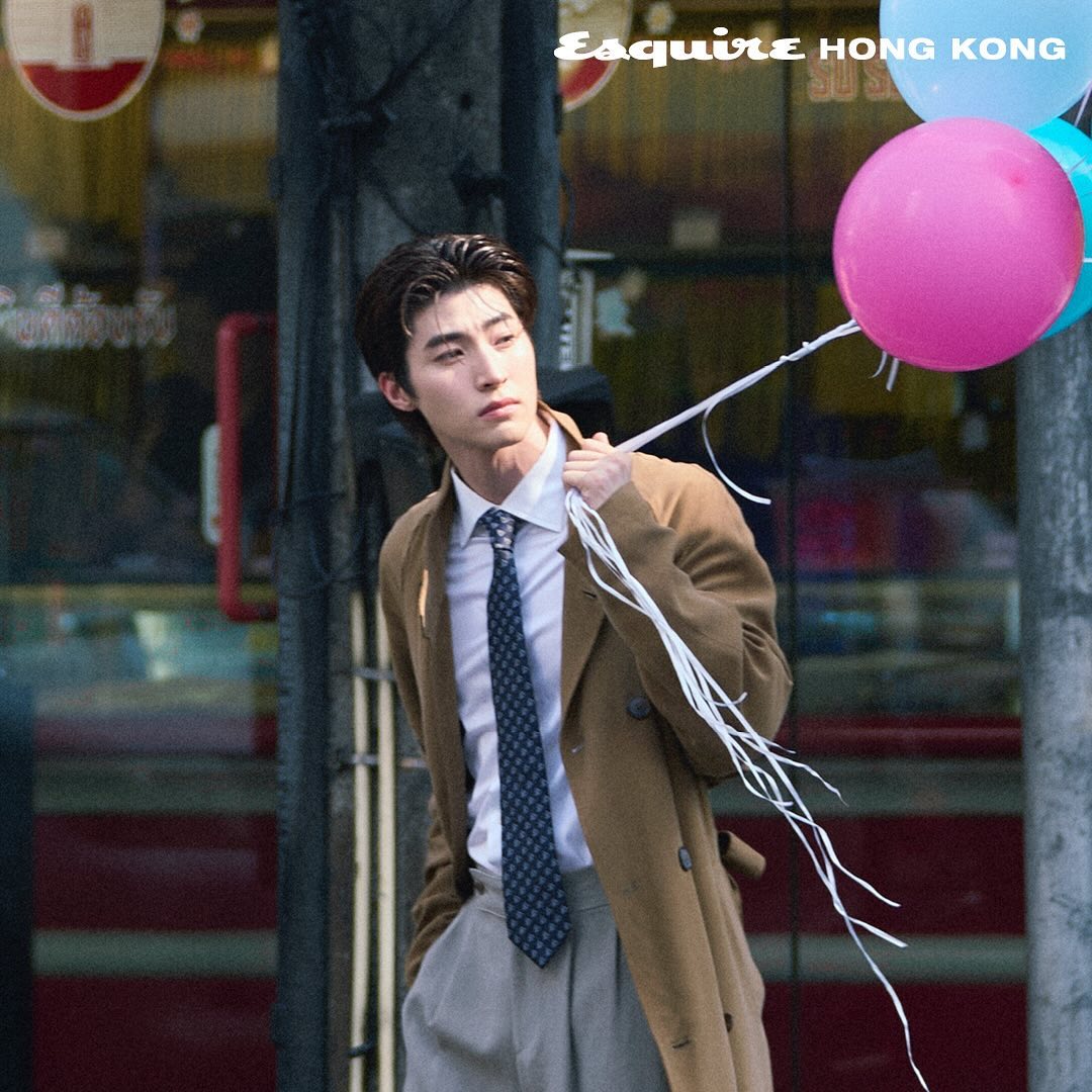 Blueda_15's tweet image. @ Esquire HK No.125 May 2024 

🌟 ดาวดวงใหม่กับบรรยากาศกรุงเทพฯ 

Cr. instagram.com/p/C6a11n5vjI9/…

#Esquire #Esquirehk #Esquirehongkong 
#Bluepongtiwat