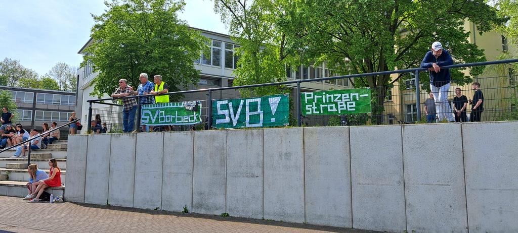 🗓️ 01/05/2024 🕰 11:00 ⚽️ SV Borbeck 83/09 - SpVg. Schonnebeck 1910 II 0-7 📍 Essen/Ruhr-Borbeck 🏟 Sportplatz Prinzenstraße 🎟️ €3 🏆 Kreisliga A Essen 1 👥️ 100 📊 4/15