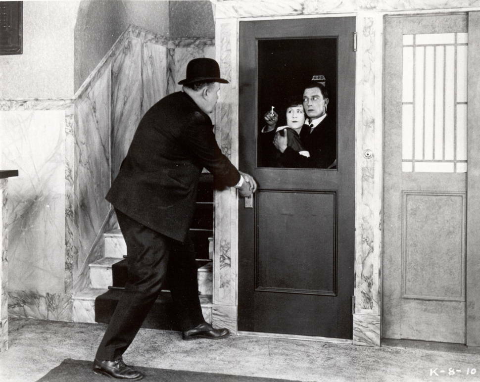 Buster Keaton, Joe Roberts, and Virginia Fox
The Goat - 1921

#busterkeaton #damfino #oldhollywood #silentfilms