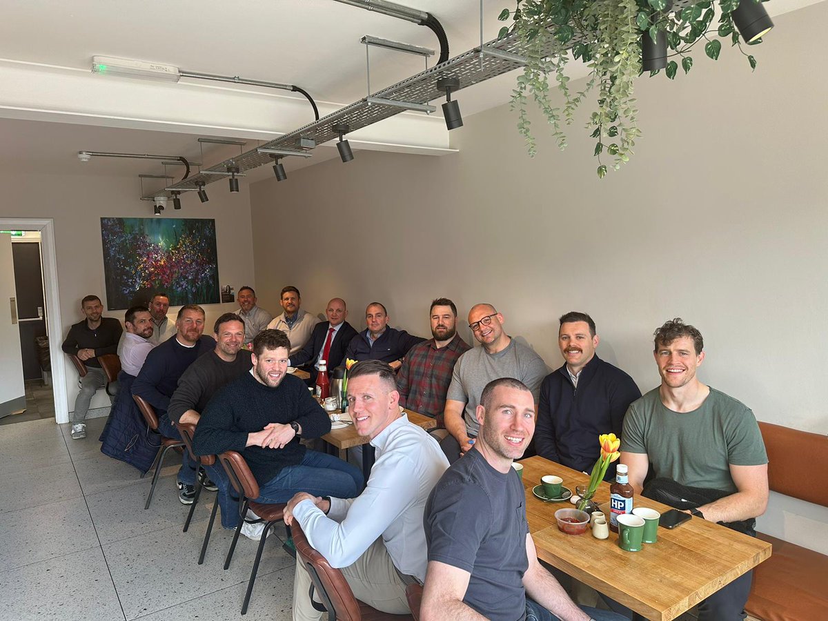 Loved catching up with our northern based past players this morning at Dan Tuohy's new café, Izzy's ☕️ A few even braved an early morning watt bike session 🥵 Next catch-up already in planning 🗓️ #MoreThanAPlayer