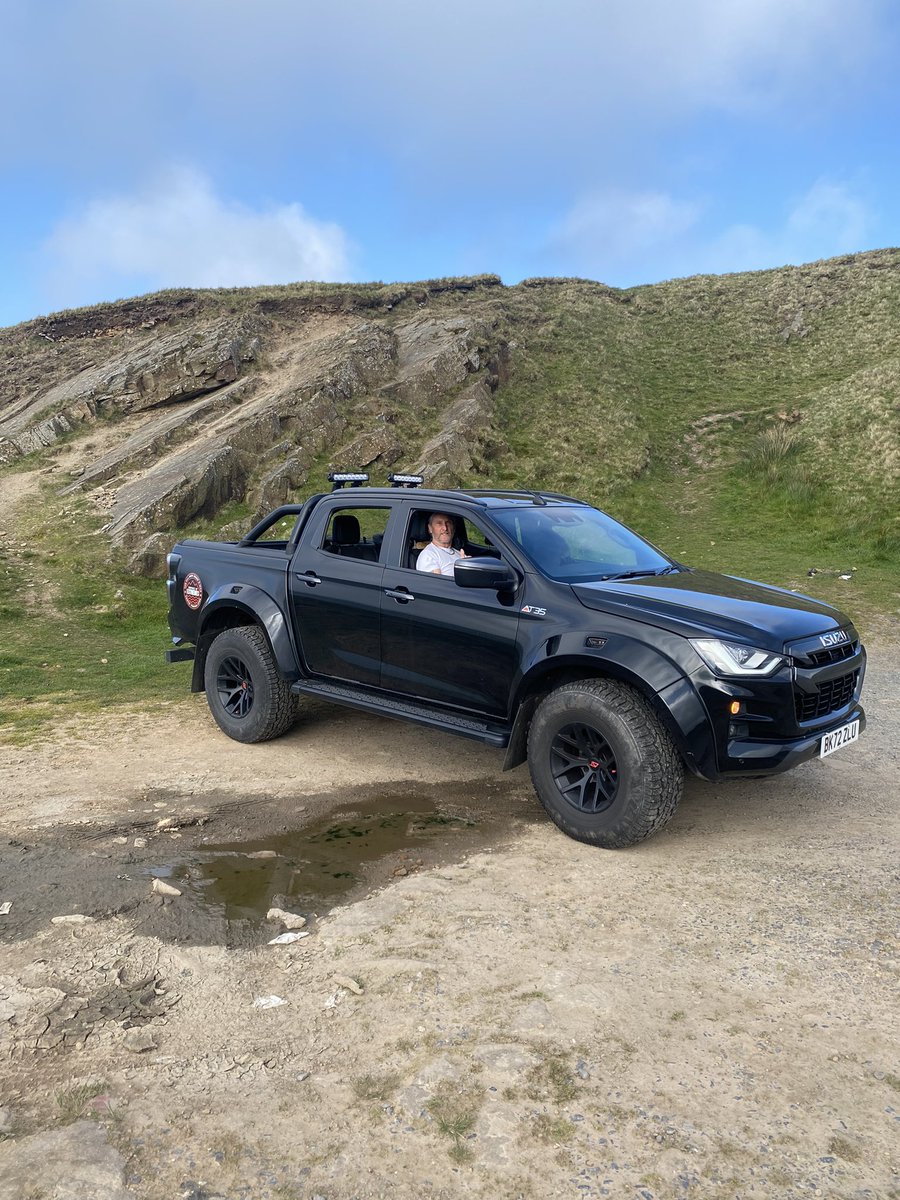 Bit of off roading..😁 no problem for the @Isuzuuk #dmax #at35 💪👍 @arctictrucks