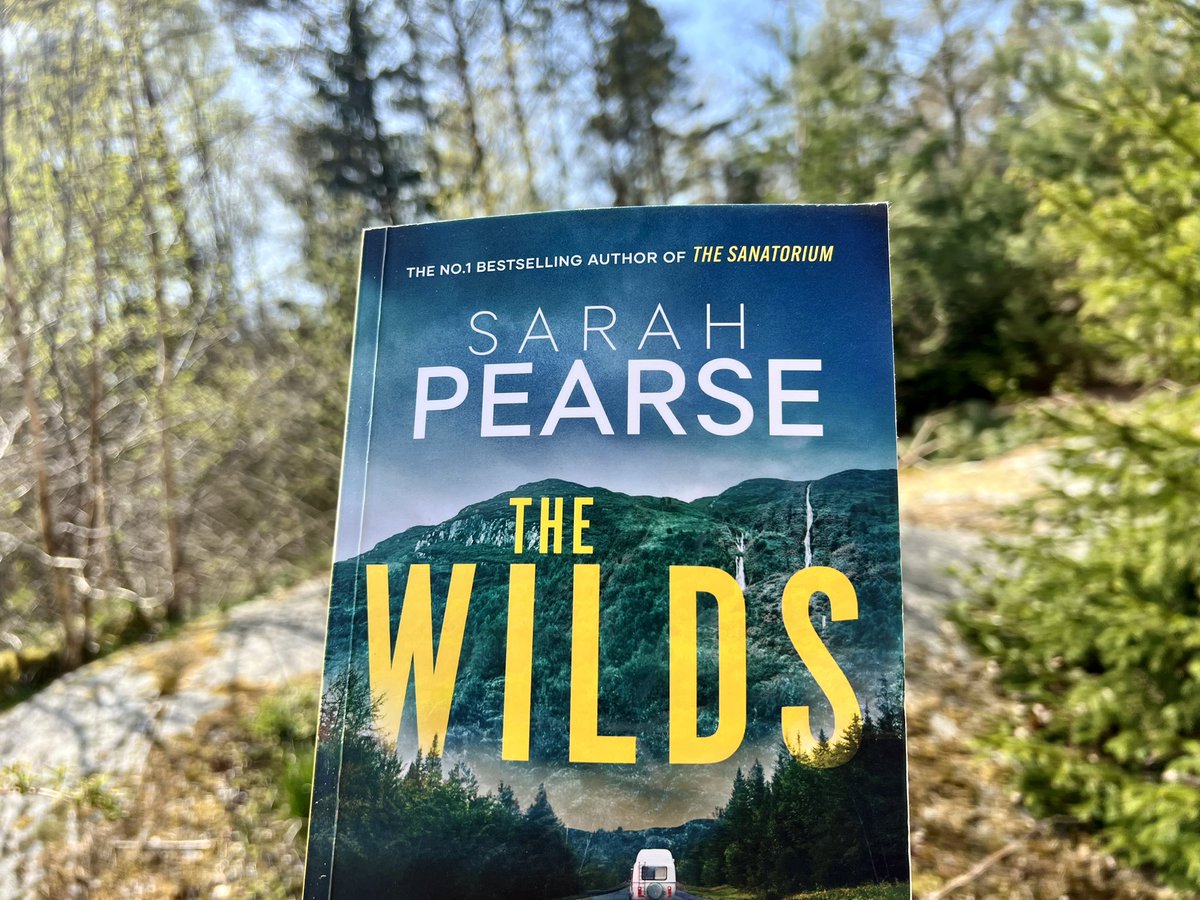 Just finished THE WILDS by @SarahVPearse. A superb Elin Warner thriller. Intelligent, twisty, stylish and incredibly suspenseful. Had a genuine feel of Hitchockian tension/dread (brilliant on gaslighting, trauma & coercive control) even in a beautiful Portuguese setting. RIVETING