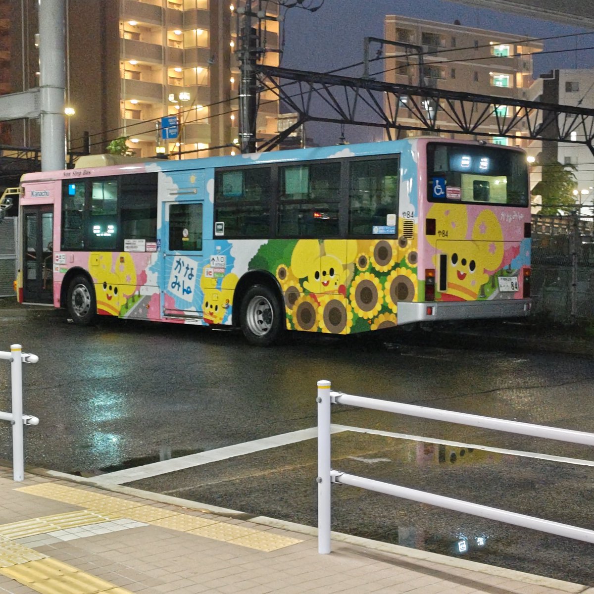 神奈川中央交通
大和（や）84
街の風景かなみんバス