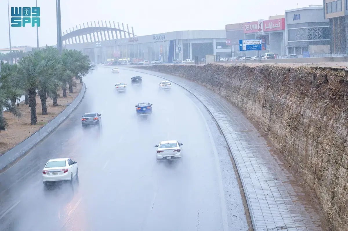 الهيئة الملكية بالرياض:

مدينة الرياض تسجل يوم الثلاثاء الماضي أعلى كميات أمطار منذ بداية عام 2024م.