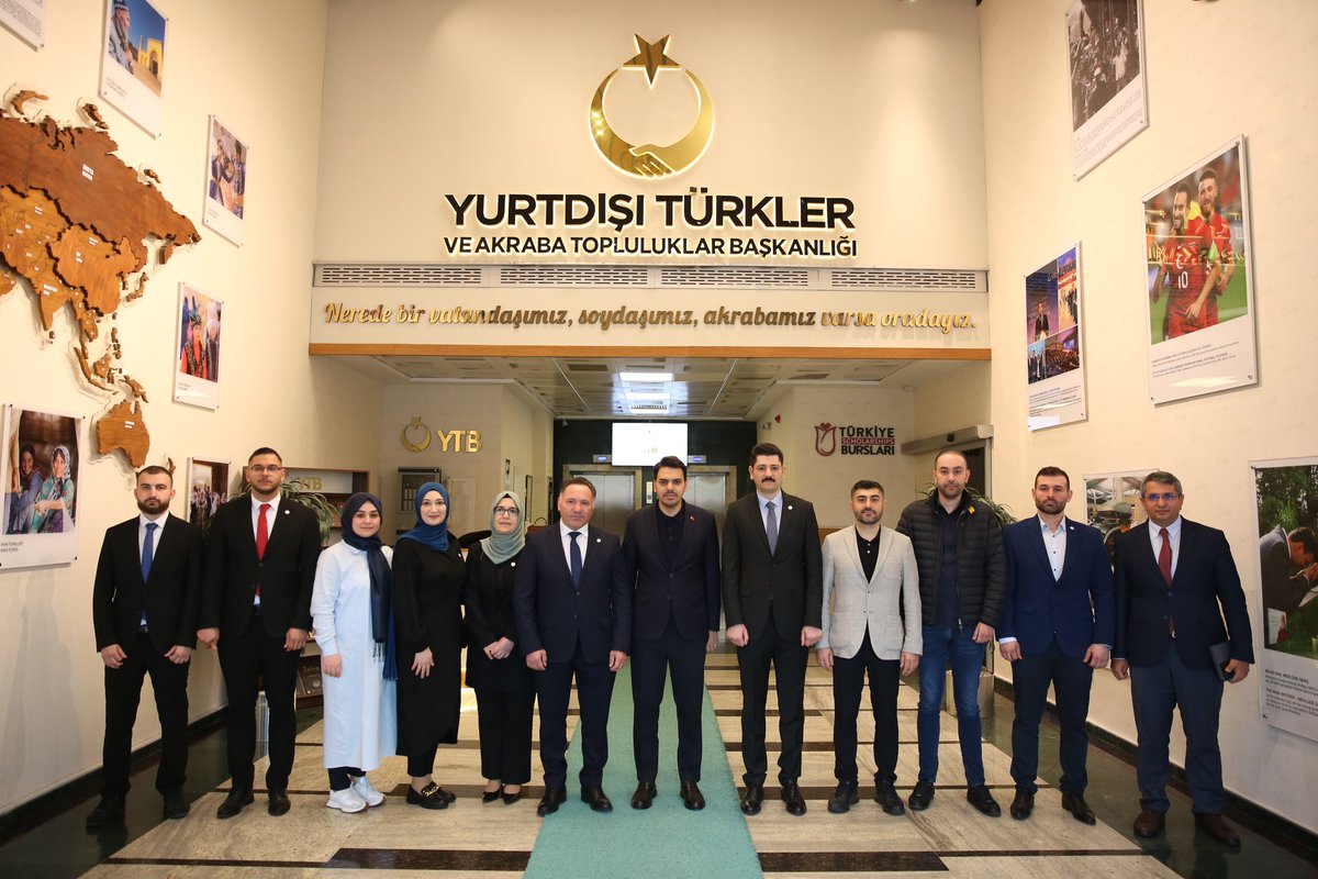 Yurt dışındaki çatı STK’larımızdan @U_I_D’nin Hollanda yönetimini kurumumuzda misafir ettik. Avrupa’da güçlü bir Türk sivil toplum varlığı için desteklerimiz her daim vatandaşlarımızla.