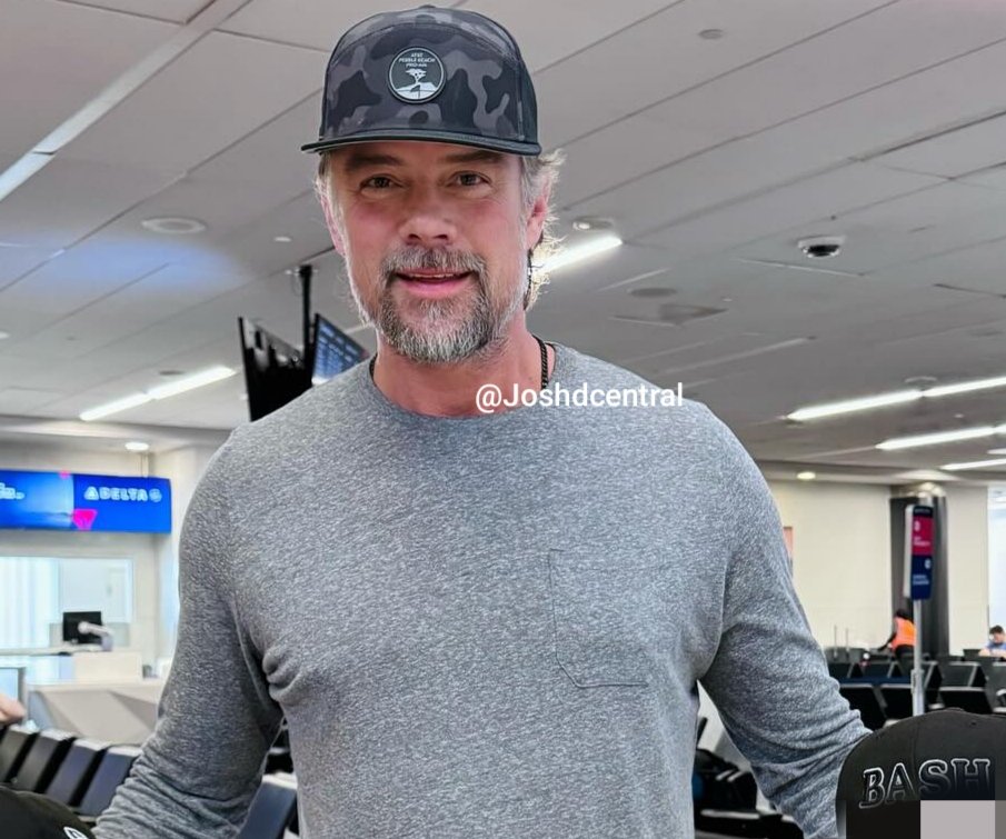 More recent pics  of My dear @joshduhamel 💖😊 so cute! 

#Joshduhamel #foreverwithjosh #mydearjosh #besthuman #joshduhamelcentral