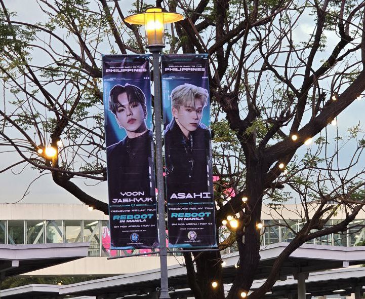 YOON JAEHYUK RELAY TOUR 'REBOOT' IN MANILA FAN SUPPORT 💎 #YOONJAEHYUK lamp post banner is now up! Kindly tag us if you post the video or pictures. Thank you! Photo from @H4gsNation Thank you to all our generous sponsors 😇 #YOONJAEHYUK #윤재혁 @treasuremembers