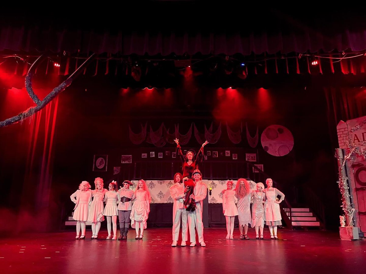 BethanyLay3's tweet photo. Addams Family opens tomorrow! 🖤 @KnoxCentralHS 

Be sure to get your tickets 
https://t.co/aeNwiLt4yW https://t.co/j8oLs2SmTa