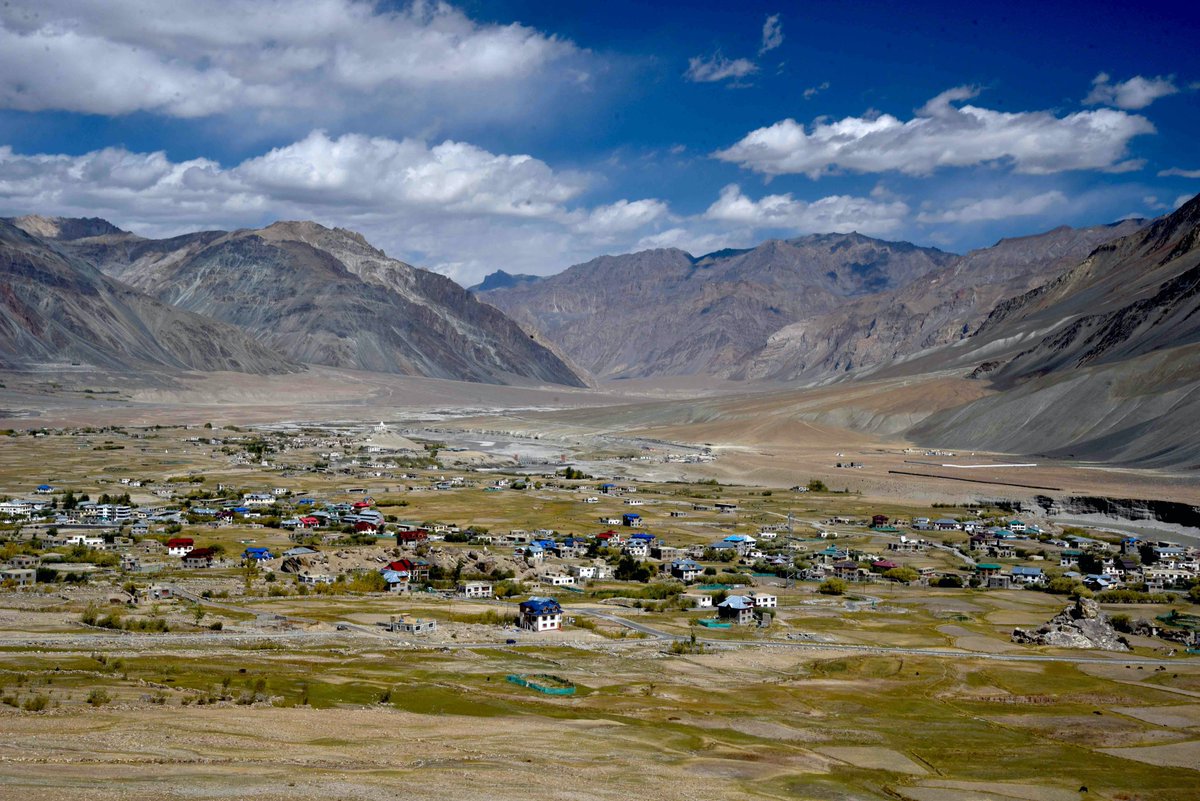 Can Ladakh Embrace Tourism While Protecting Its Fragile Ecosystem? outlooktraveller.com/destinations/i… @localfutures_ @ReachLadakhNews @LadakhStawa @Gyapachow @Namgail @rigzinhimalaya @tourismgoi @lg_ladakh @lswsd @VikalpSangam