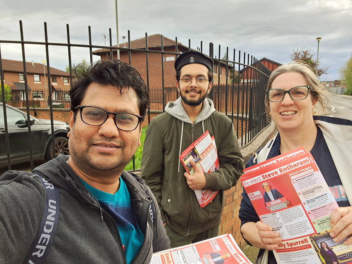 Very quick coffee break then on with leafletting for @MetroMayorSteve @emilyspurrell . Two votes tomorrow @LiverpoolLabour , if not already posted