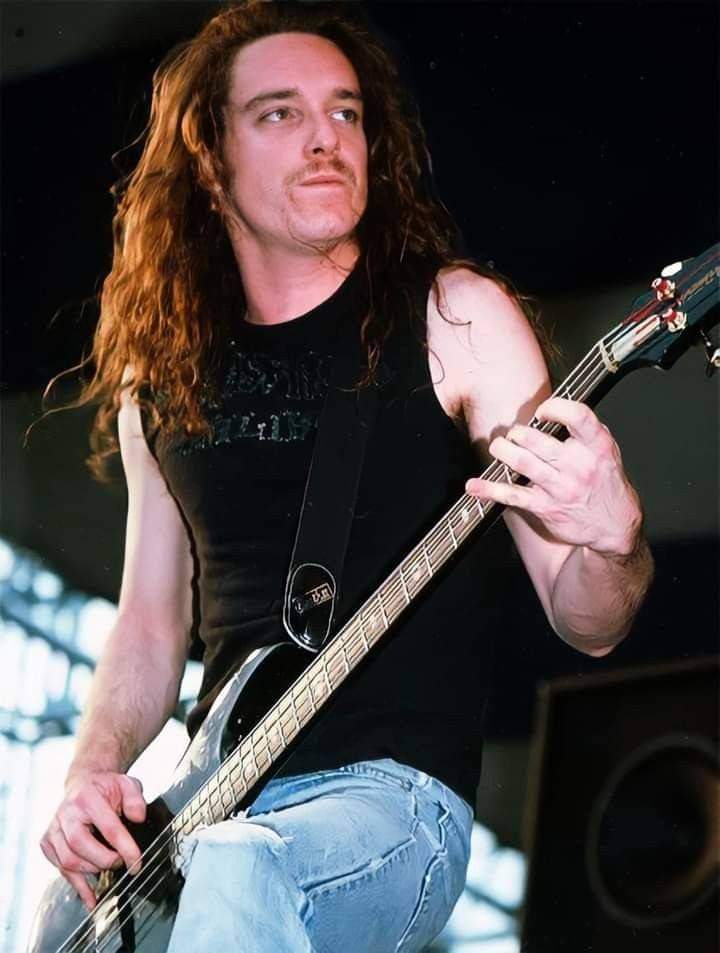 Cliff Burton MetallicA 🤘🇺🇸