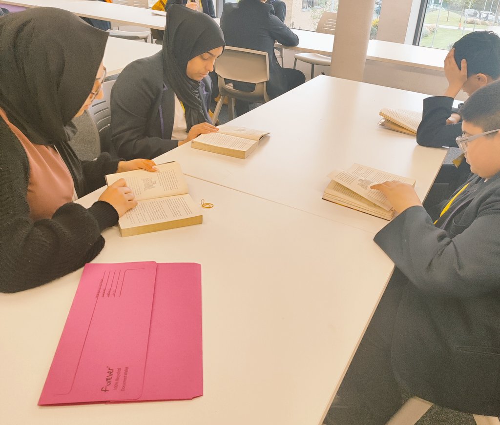 A fantastic buzz in the library for Week 2 of our KS3 Reciprocal Reading programme, led dynamically by our Post-16 Literacy Ambassadors.