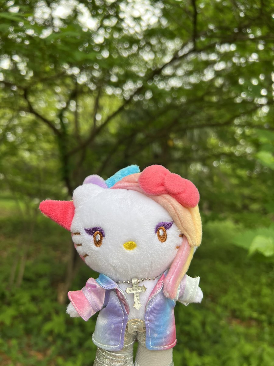 If you're tired...take a deep breath in the nature🌱

👇I'm happy if you vote for me everyday❣️
ranking.sanrio.co.jp/en/characters/…

 @YoshikiOfficial @sanrio_ranking @sanrio_news @sanrio #YOSHIKI #teamyoshikitty #yoshikitty #Sanrio #SanrioCharacterRanking #sanriocharacters