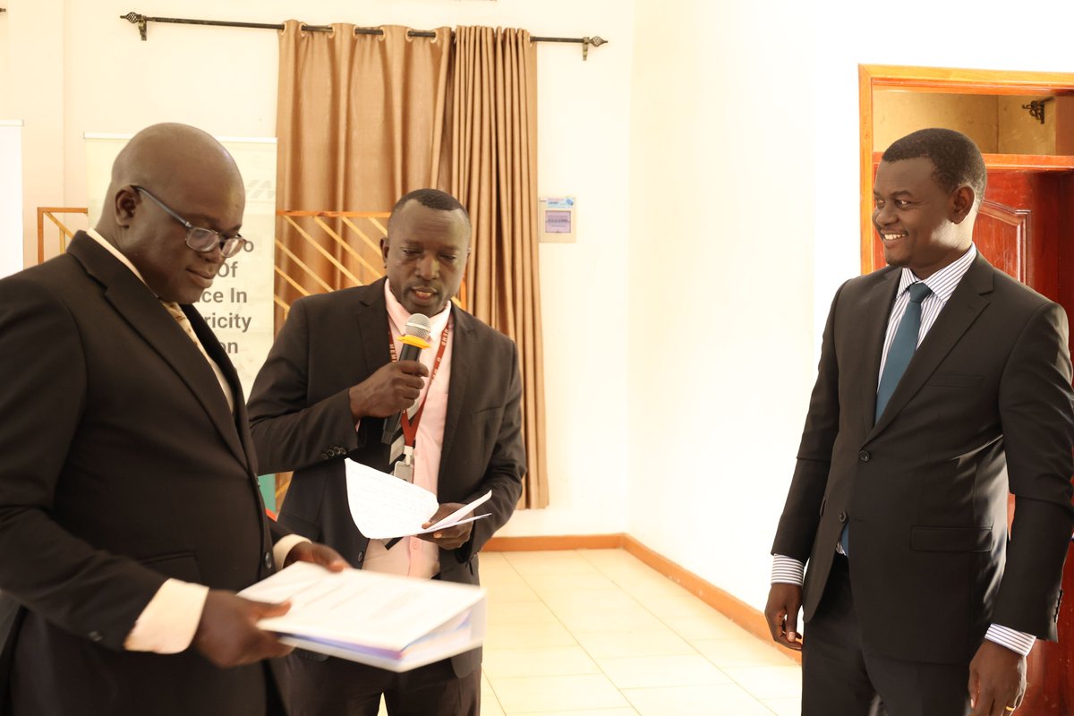 #UEDCLUpdate: The Handover is a testament to the success of the 2nd generation reforms being implemented by GoU thru @MEMD_Uganda said Com. Ola Innocent who represented the PS MED. UEDCL is committed to consolidating ALL the distribution segment as per energy policy.@ERA_Uganda