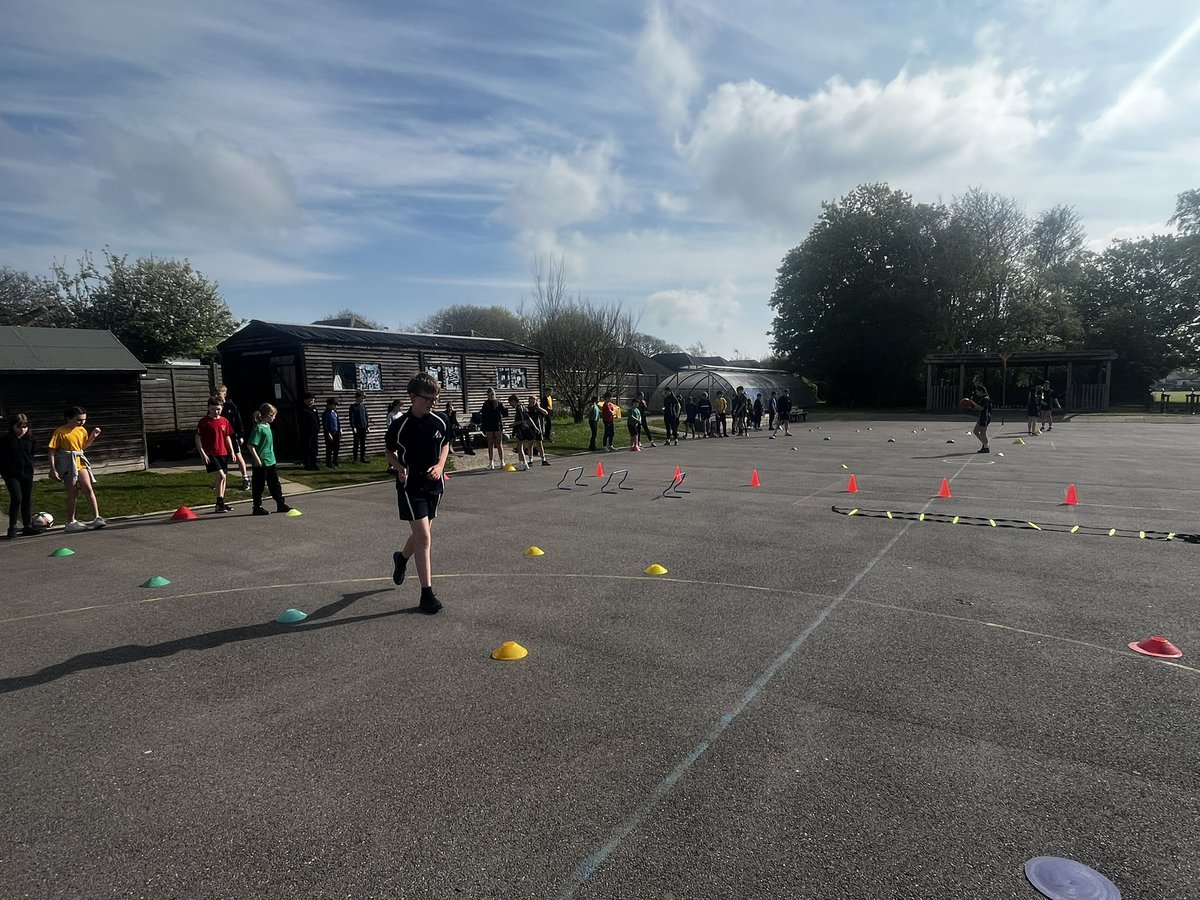 Another day another event! This time we visit @PeFerring to host another locality Multi Skills event in which the whole school participate in various activities! It’s great to work with the @AngmeringSport @angmeringschool schools sports community providing positive relationships