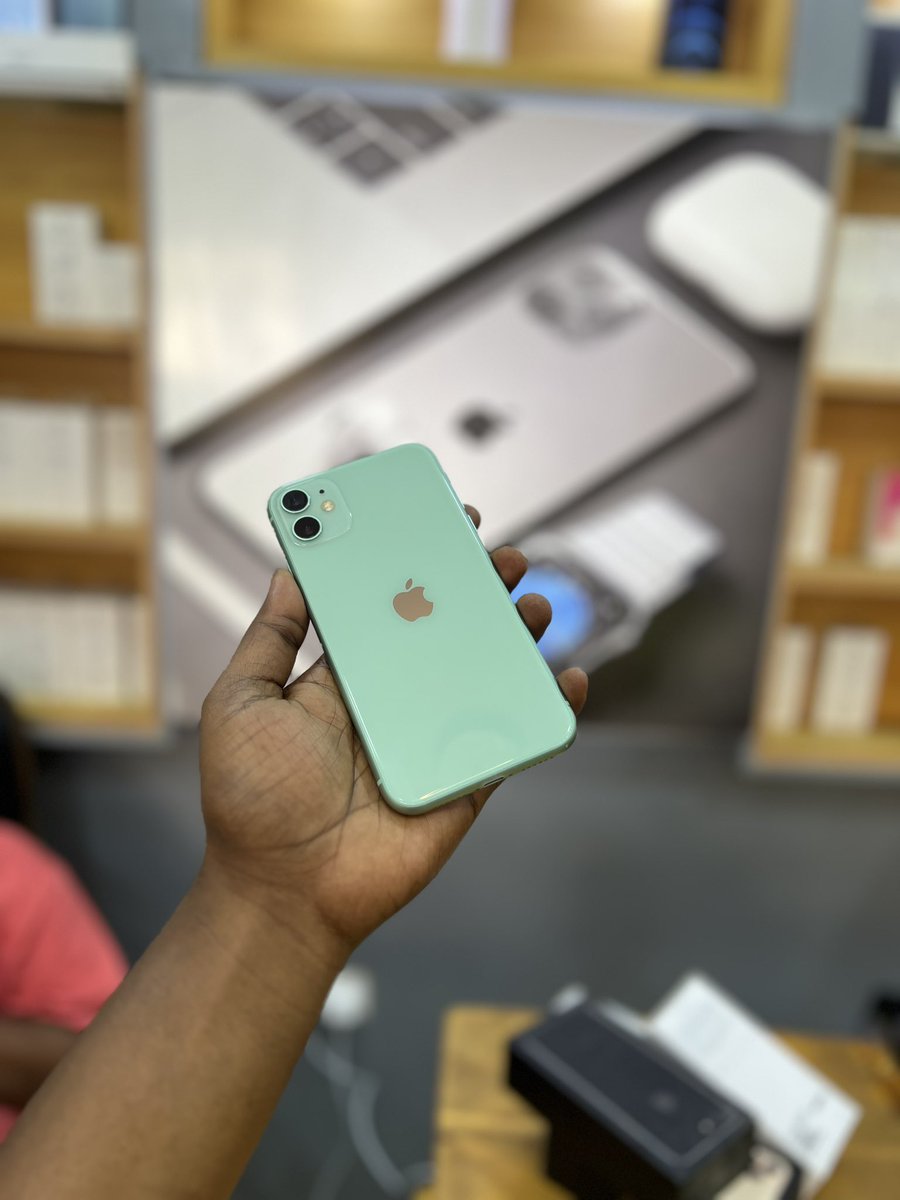 Clean iPhone 11 available 64Gb-550,000 Battery-96% 0652795468