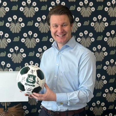 Have you entered our charity raffle yet, in aid of @TreviWomen? 👀

The top prize is an @Argyle ball which has been signed by members of the Greens' first-team squad 🟢⚽️✍️

Find out more on our website - including the Ts and Cs 🌐 bit.ly/3UwMTZI 

#argyle #plymouth