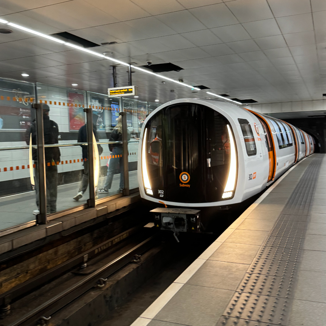 For live Subway service updates, be sure to follow our travel account @GLASubwayTravel.

#GlasgowSubway #SubwayTravel #TravelUpdates