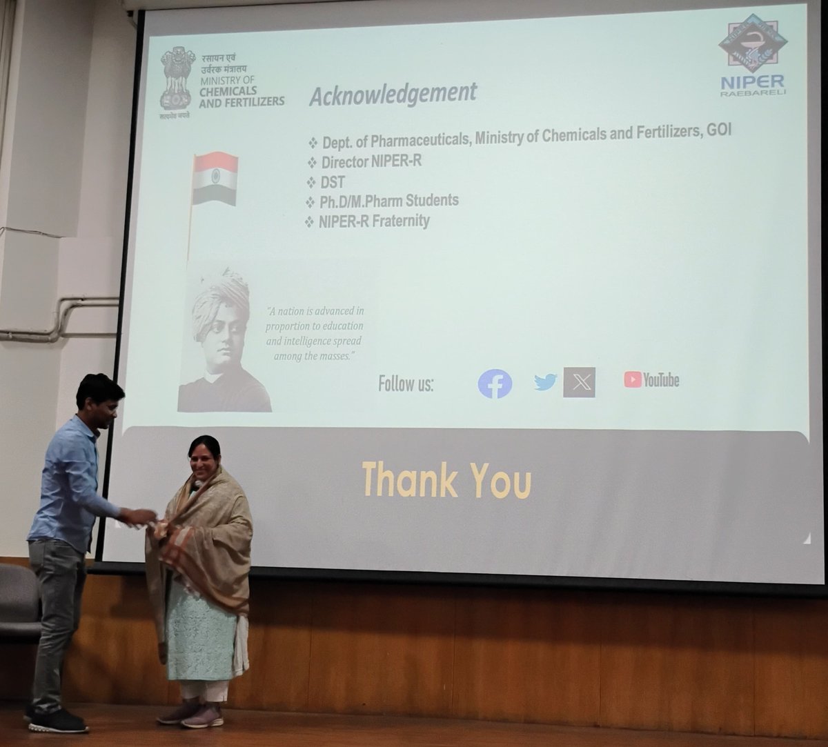 Dr. Saba Naqvi delivered an Invited lecture in 'Indo Japan Nanotheranostics symposium (InJaNa 2024)' at  IIT ROORKEE. Professors  and scientists from different IITs,CSIR, INST, NABI, Japan delivered their insightful lectures on nanotheranostics in this symposium.

#pharmadept