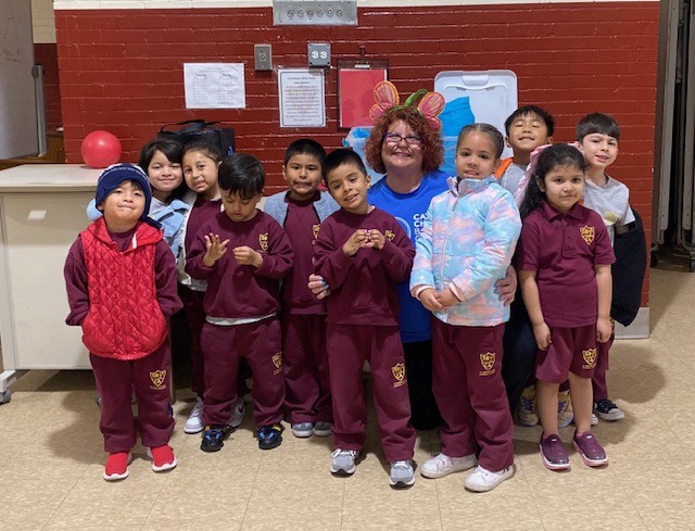 Thank you to the adorable little ones from St. Bartholomew Academy for joining us at yesterday's #LiveitUp! 🌎 Our special guests got crafty w/ #EarthDay creations & learned all about upcycling!
#CCBQ #BetheSolution #RecycleCrafts #Community #CommunityOutreach