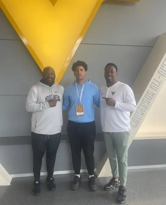 Link: gowvu.us/k22 Huntingtown (Md.) 2025 DL Evan Powell wasn’t expecting to leave #WVU with an offer in hand but that’s exactly what unfolded.