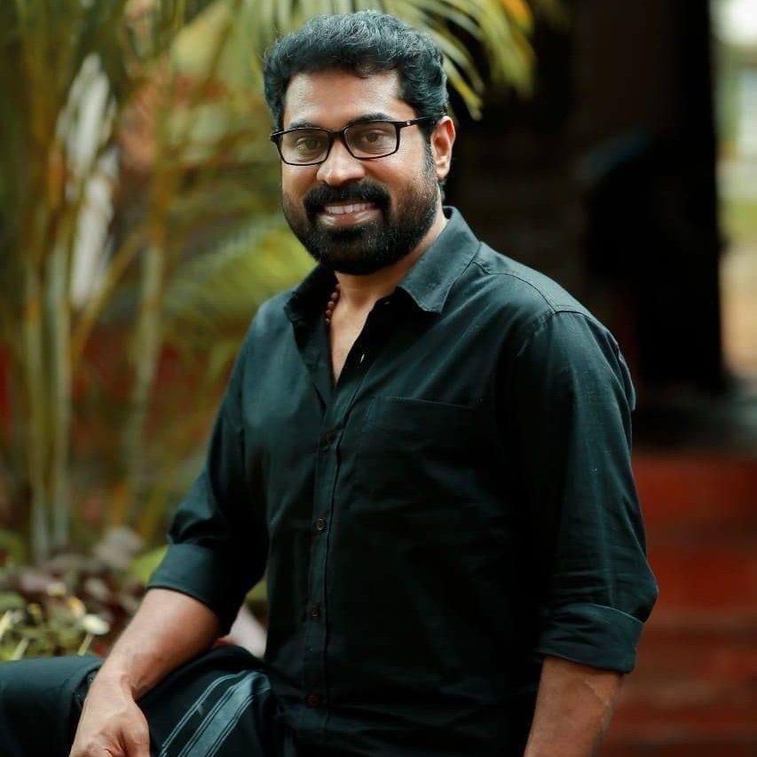 Rorschach team again, this time for a sarcastic comedy thriller. Starring - Biju Menon, Suraj Venjaramoodu & Dhyan Sreenivasan in the lead roles. Directed by Nissam Basheer.
