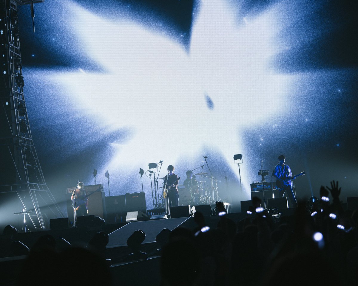 PHOTOに「BUMP OF CHICKEN TOUR ホームシック衛星2024」東京公演のPHOTOを公開しました！是非ご覧ください。（PHOTOはbe there more限定コンテンツです）

Photo by Yoshiharu Ota

#ホームシック衛星2024