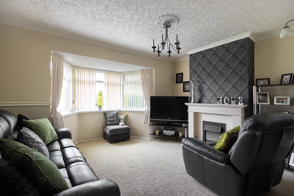 PendleHillProps's tweet image. 👀SneakPreview👀 Coming Soon #ForSale #3Bed #greatvalue 

 ✏️For more info Register now for our new Heads Up Property Alerts on link below ⬇️ 

…dlehillproperties.web.lifesycle.co.uk/properties/reg…

#pendle #ribblevalley #hyndburn #eastlancashire #lancashire #burnley #longridge #preston