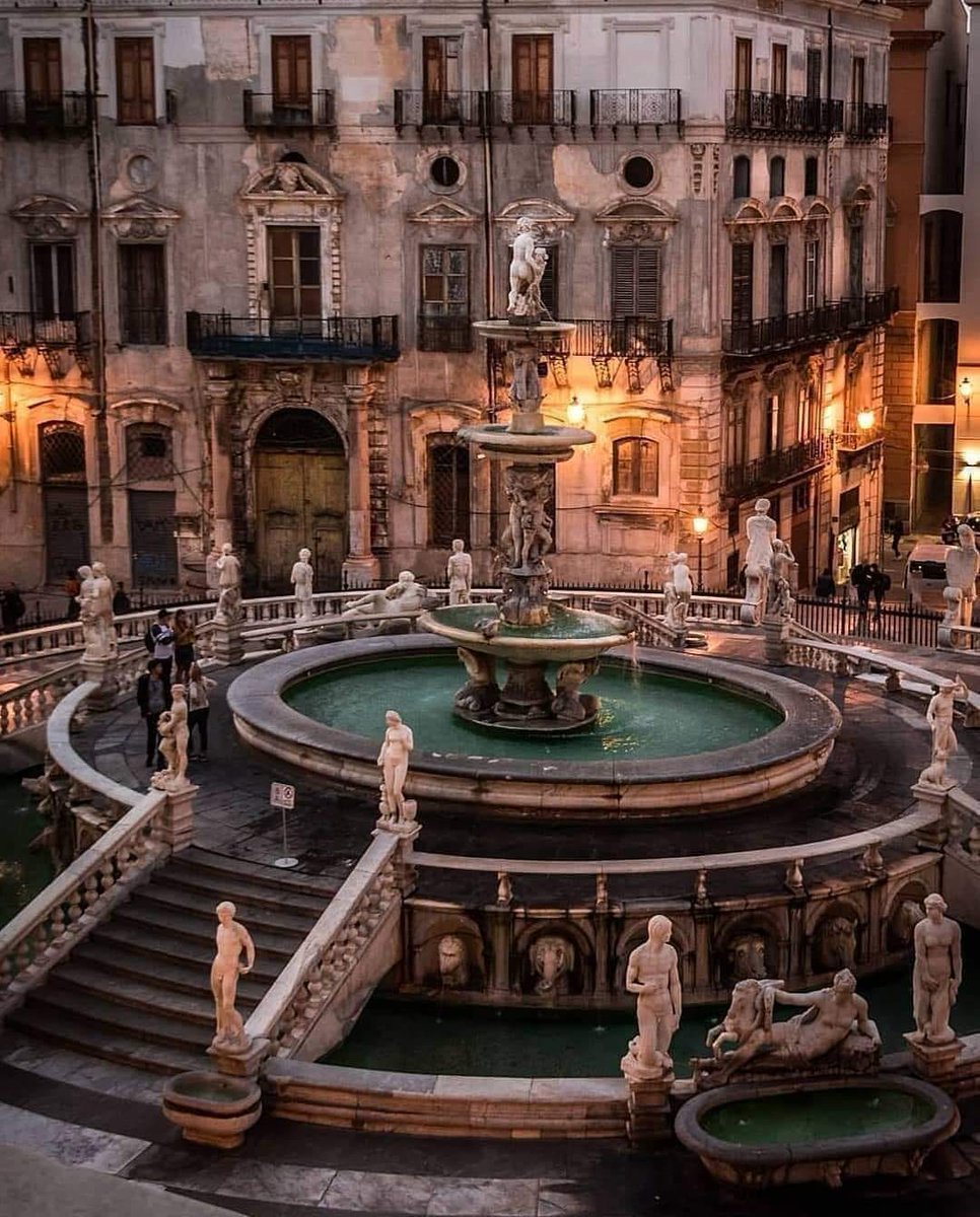 Fontana Pretoria (Praetorian Fountain) is a monumental fountain located in Piazza Pretoria in the historic center of Palermo.
The Praetorian Fountain (Italian: Fontana Pretoria) is a monumental fountain located in Piazza Pretoria in the historic center of Palermo, region of…