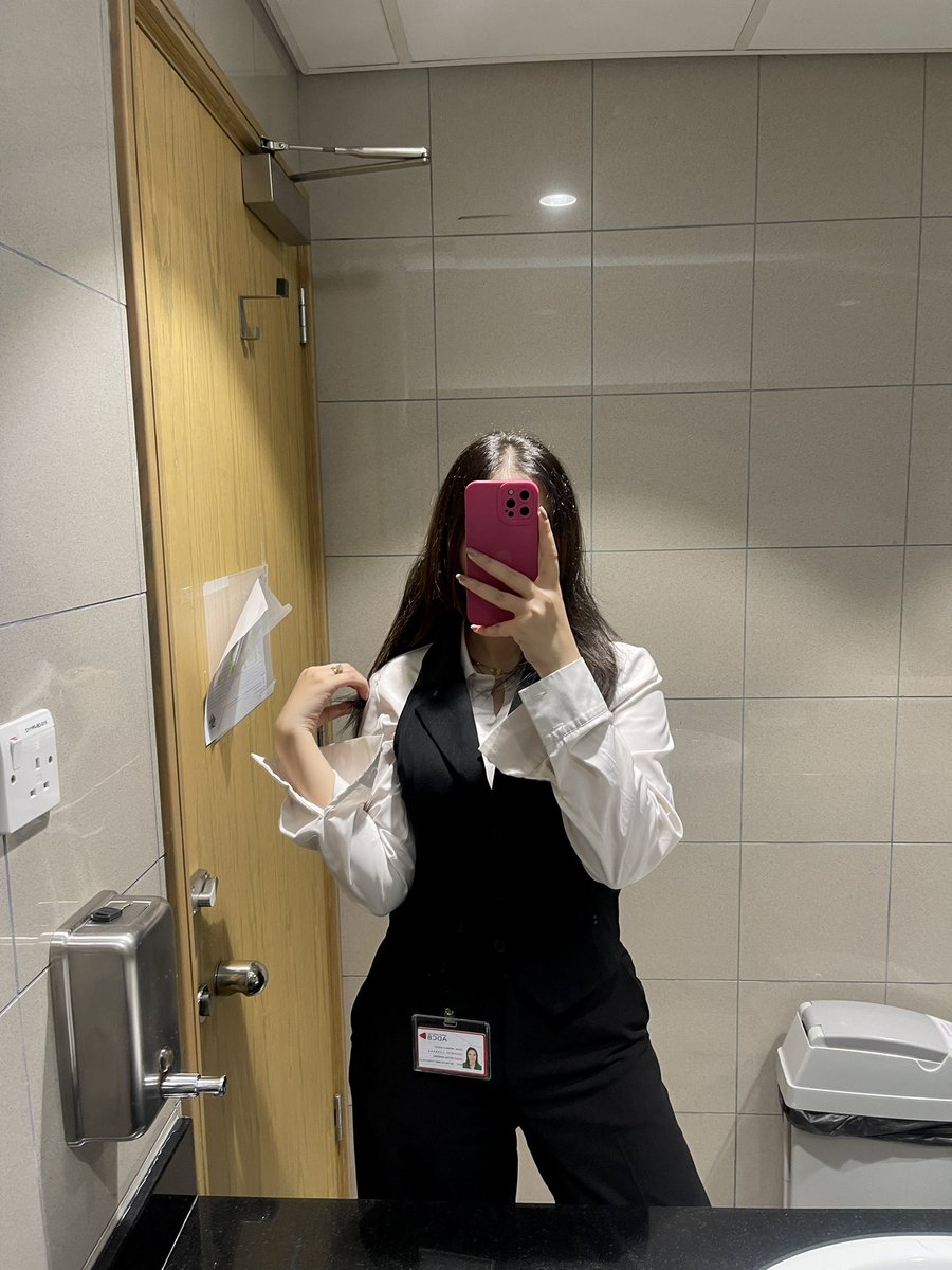 monaaminnnn's tweet photo. 🥸🖤 https://t.co/EyScjkMd2x