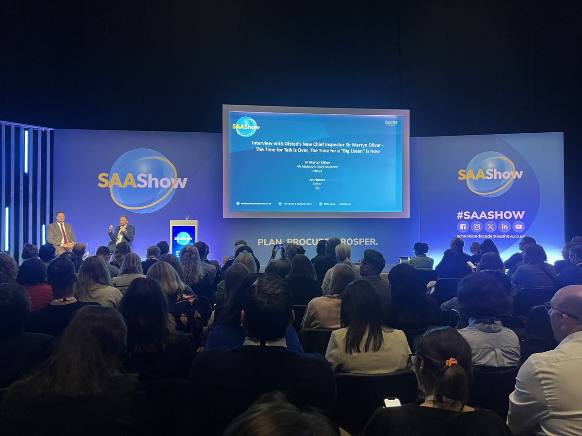 Fascinating discussion with Ofsted Chief Inspector @martyneoliver. I learnt a lot about the structure, priorities and power of Ofsted and why change can seem frustratingly slow. I’m pleased to hear about the “Big Listen” and next steps. @SAA_Show @Ofstednews #SAASHOW #FantSAAStic