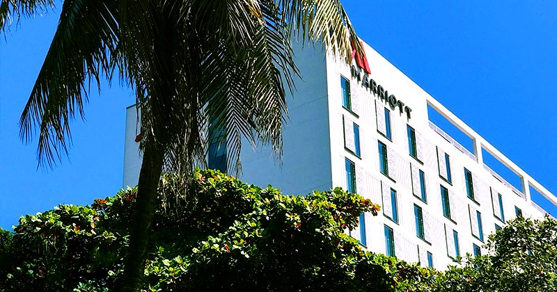Things are really looking up today at Marriott Port-au-Prince Hotel. 🌤️🏨🌴
best-online-travel-deals.com/marriott-carib…
#caribbean #vacations #luxuryhotel #getaway #tropical