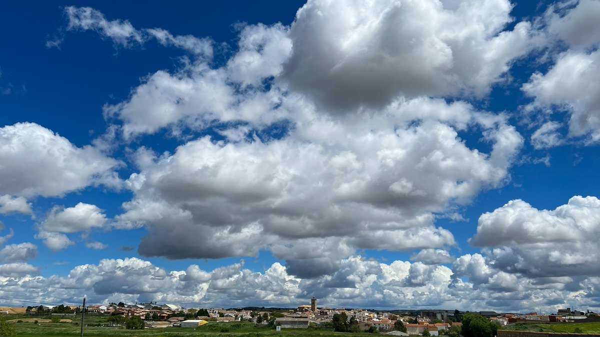 Mediodía de nubes con 9° grados en #CarrascosaDelCampo #CastillaLaMancha #ColaboradoresDelTiempo 1/5/24 @ElTiempoCMM @ElTiempo_tve @ElTiempoA3 @TiempoEnEspana @lasextameteo @AEMET_CLaMancha @tiempobrasero @HimarGonzalez @Tiempo_Mercedes