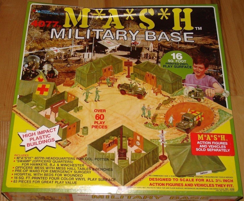 TRISTAR: 1982 M.A.S.H. 4077th Military Base Playset