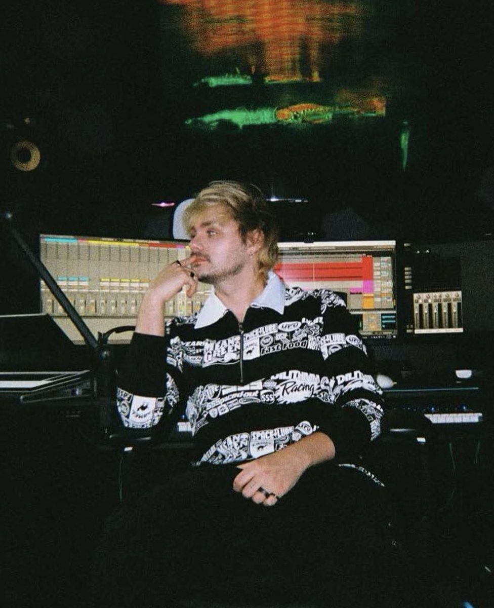 calmsirwin's tweet image. hey 5sos fans how are we feeling