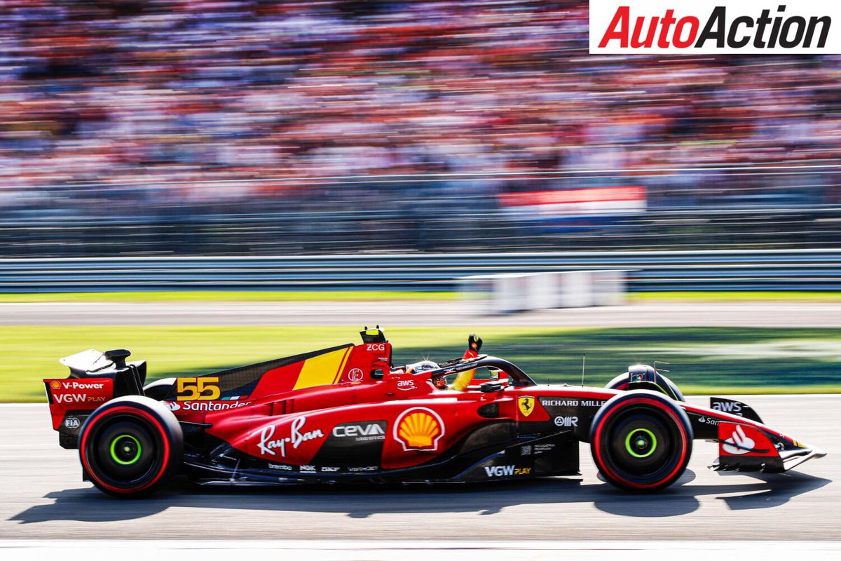 👉En Monza 2023 utilizaron un diseño especial en conmemoración a la victoria de @FerrariHypercar en las 24 Horas de Le Mans de dicho año donde Carlos Sainz se quedó con la pole y el podio en el fin de semana de Italia.

📸Auto Action
