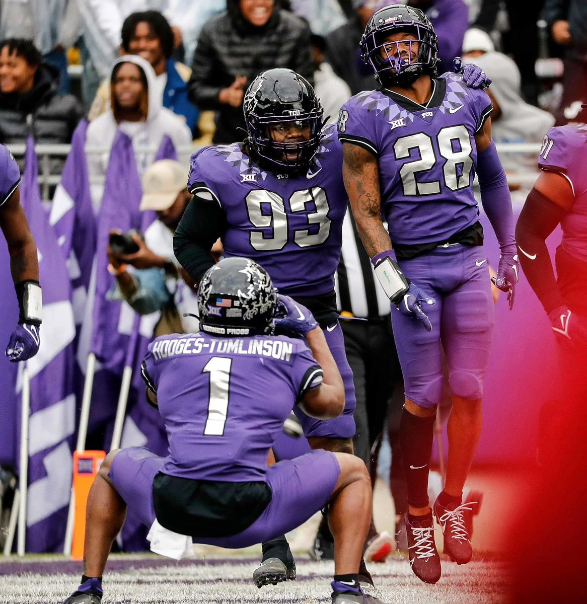 #AGTG I’m very!!blessed to receive an offer from Texas Christian University🐸 @CoachCamp44 @koreylindsey21 @samspiegs @KenAnioJr @RecruitLouisian @JeritRoser @Sheadixon @BlakeAntkowiak