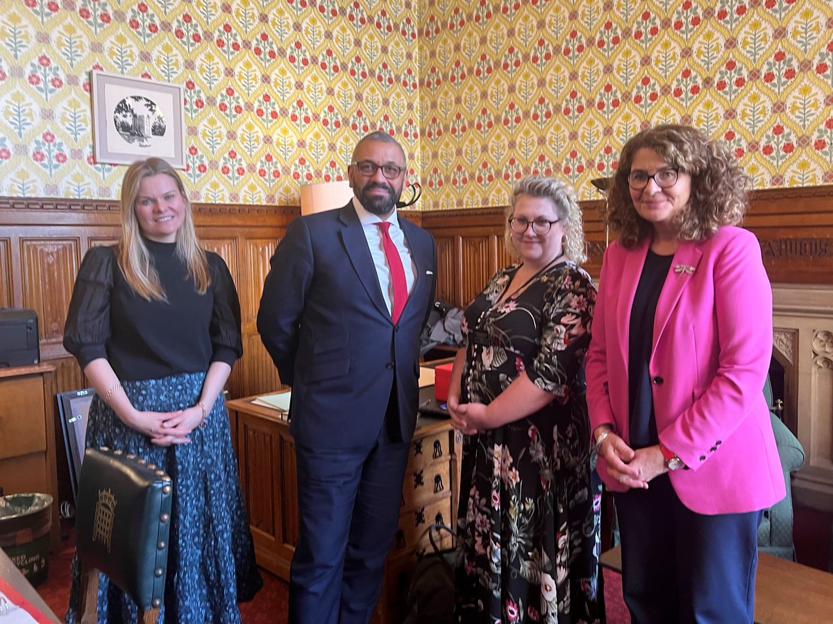 (2/2) Yesterday, I accompanied Lisa to discuss these issues with the Home Secretary @JamesCleverly and Safeguarding Minister @Laura_Farris. I hope that the Government will respond positively to the suggestions Lisa made to provide better protections for women.