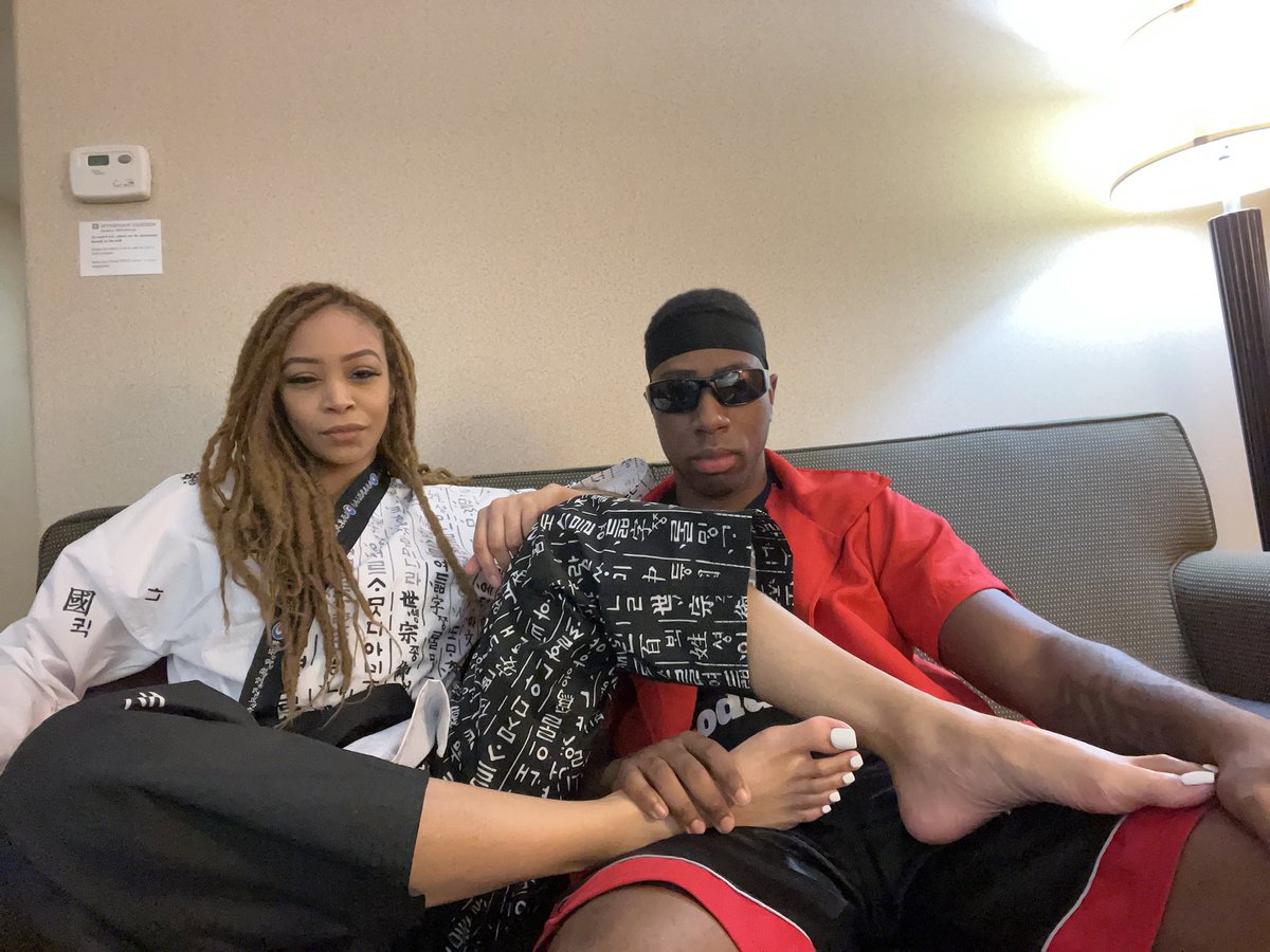 FootKage Always Pleased His Goddess tweet media