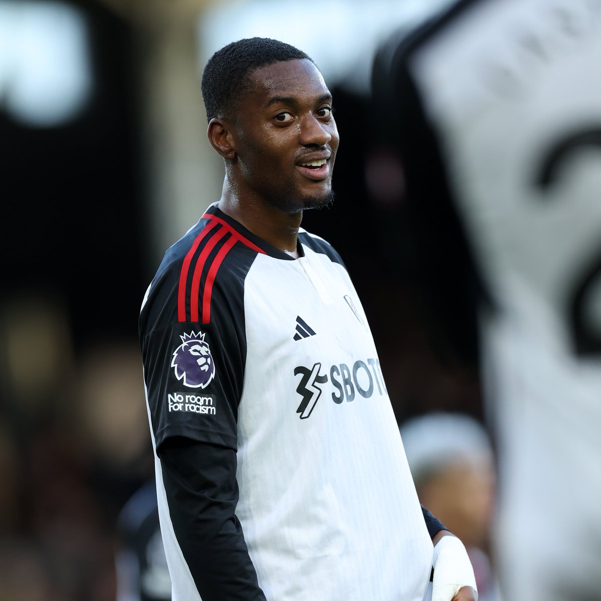 Lilywhite Rose tweet media